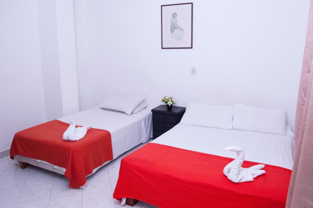 Hotel Recuerdos Del Estadio Medellín Dış mekan fotoğraf