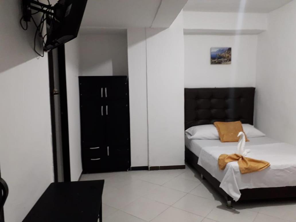 Hotel Recuerdos Del Estadio Medellín Dış mekan fotoğraf