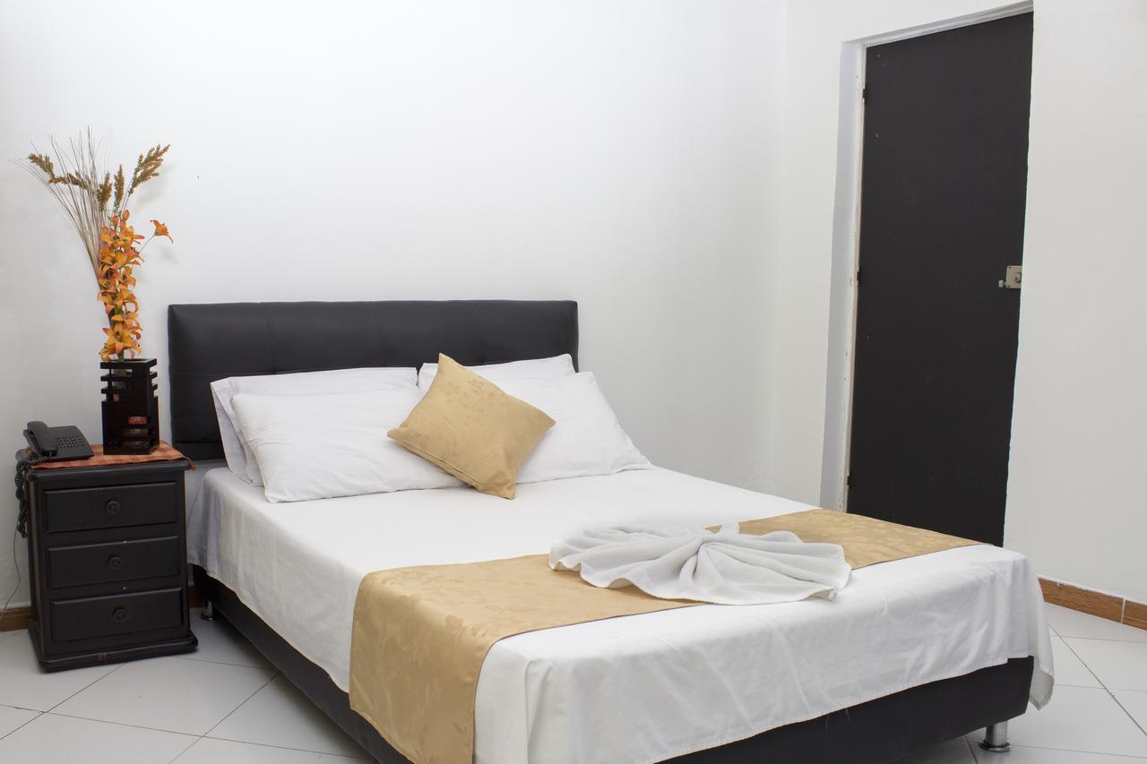 Hotel Recuerdos Del Estadio Medellín Dış mekan fotoğraf